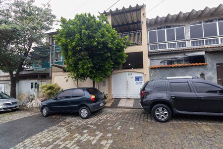 Casa à venda com 215m², 3 quartos e 1 vagaFachada