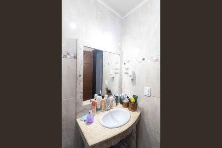 Casa à venda com 215m², 3 quartos e 1 vagaBanheiro Social