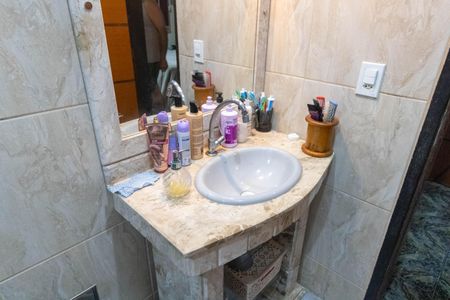 Casa à venda com 215m², 3 quartos e 1 vagaBanheiro do Quarto 1