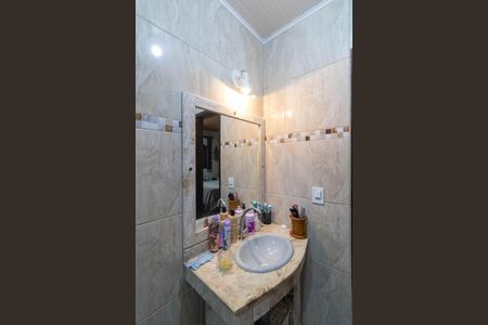 Casa à venda com 215m², 3 quartos e 1 vagaBanheiro do Quarto 1