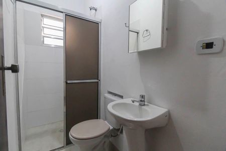 Casa para alugar com 60m², 2 quartos e sem vagaBanheiro