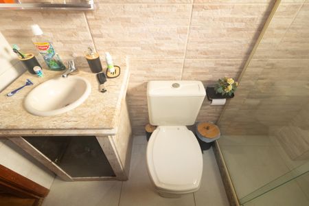 Casa de condomínio à venda com 250m², 3 quartos e 3 vagas Casa de condomínio à venda com 250m², 3 quartos e 3 vagasBanheiro da Suíte 3