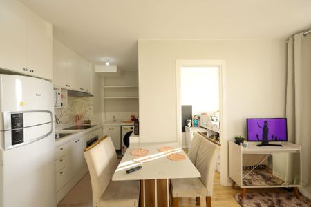 Sala de apartamento para alugar com 2 quartos, 36m² em Vila Inglesa, São Paulo