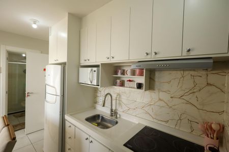 Apartamento para alugar com 36m², 2 quartos e sem vagaCozinha integrada com Área de serviço