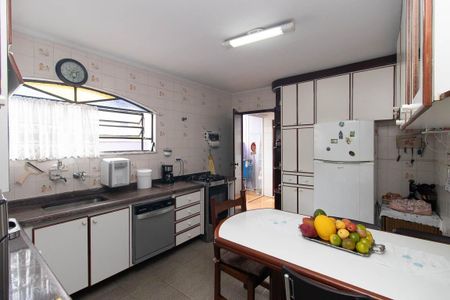 Cozinha de casa à venda com 3 quartos, 220m² em Vila Mazzei, São Paulo