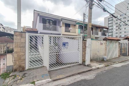 Fachada de casa à venda com 3 quartos, 220m² em Vila Mazzei, São Paulo