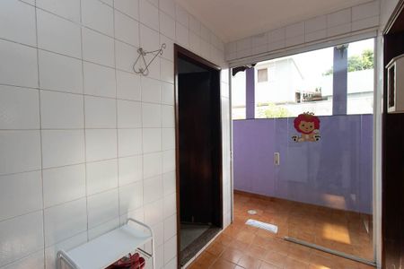 Área de Serviço de casa à venda com 3 quartos, 220m² em Vila Mazzei, São Paulo