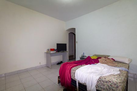 Casa à venda com 472m², 5 quartos e 4 vagas Casa à venda com 472m², 5 quartos e 4 vagasCasa 1 - Quarto 2