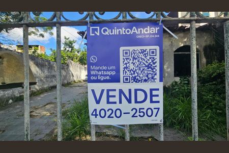 Casa à venda com 472m², 5 quartos e 4 vagas Casa à venda com 472m², 5 quartos e 4 vagasFachada - plaquinha