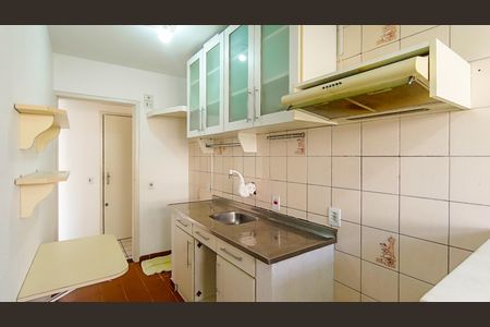 Apartamento para alugar com 65m², 2 quartos e 2 vagasCozinha 