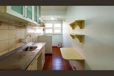 Apartamento para alugar com 65m², 2 quartos e 2 vagasCozinha 
