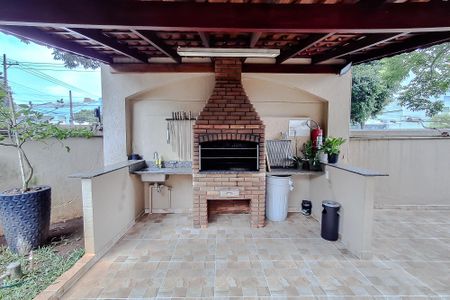 Apartamento à venda com 64m², 3 quartos e 1 vaga Apartamento à venda com 64m², 3 quartos e 1 vagaÁrea comum - Churrasqueira