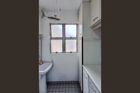 Apartamento à venda com 64m², 3 quartos e 1 vaga Apartamento à venda com 64m², 3 quartos e 1 vagaÁrea de Serviço