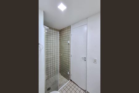 Apartamento à venda com 64m², 3 quartos e 1 vaga Apartamento à venda com 64m², 3 quartos e 1 vagaBanheiro