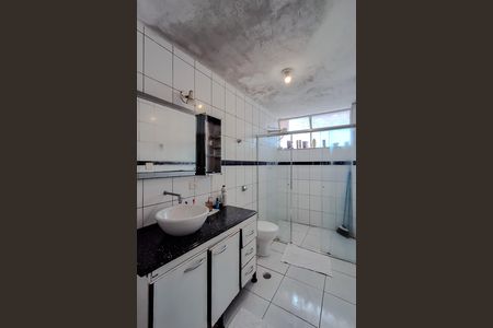 Apartamento à venda com 100m², 3 quartos e 1 vaga Apartamento à venda com 100m², 3 quartos e 1 vagaBanheiro