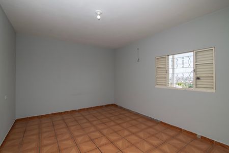 Casa para alugar com 100m², 4 quartos e 2 vagas Casa para alugar com 100m², 4 quartos e 2 vagasQuarto 3