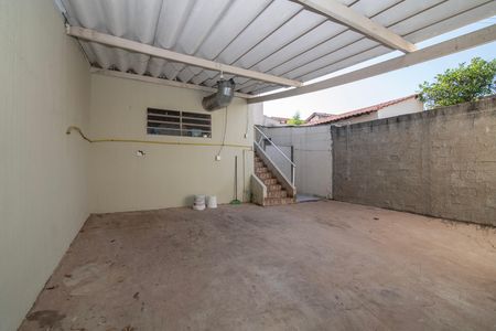 Casa para alugar com 100m², 4 quartos e 2 vagas Casa para alugar com 100m², 4 quartos e 2 vagasGaragem