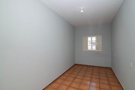Casa para alugar com 100m², 4 quartos e 2 vagas Casa para alugar com 100m², 4 quartos e 2 vagasQuarto 1