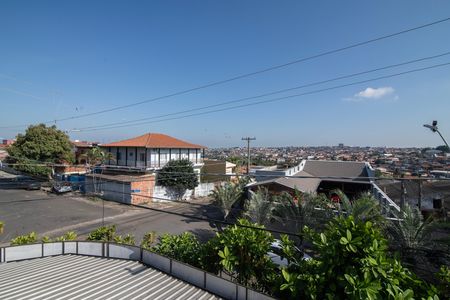 Casa para alugar com 100m², 4 quartos e 2 vagas Casa para alugar com 100m², 4 quartos e 2 vagasVaranda - Vista