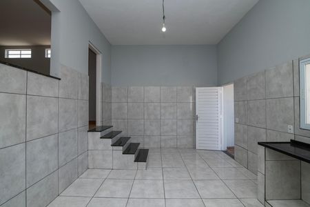Casa para alugar com 100m², 4 quartos e 2 vagas Casa para alugar com 100m², 4 quartos e 2 vagasCozinha