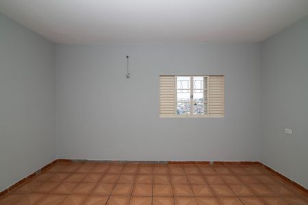Casa para alugar com 100m², 4 quartos e 2 vagas Casa para alugar com 100m², 4 quartos e 2 vagasQuarto 3