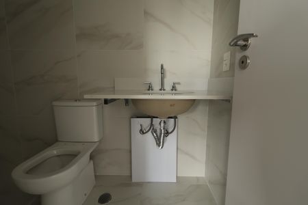 Apartamento à venda com 144m², 3 quartos e 2 vagasBanheiro da Suíte 1