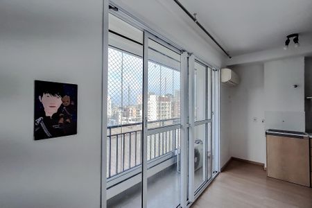 Studio para alugar com 31m², 1 quarto e sem vaga Studio para alugar com 31m², 1 quarto e sem vagaSala
