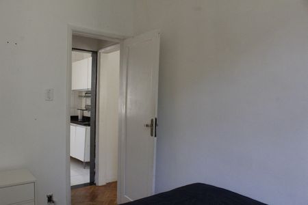 Apartamento à venda com 64m², 2 quartos e 1 vagaQuarto 2