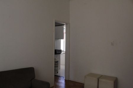 Sala de apartamento à venda com 2 quartos, 64m² em Itanhangá, Rio de Janeiro