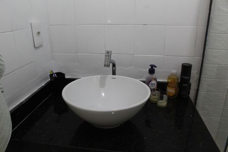 Banheiro Social de apartamento à venda com 2 quartos, 64m² em Itanhangá, Rio de Janeiro