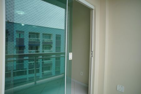 Varanda da Sala de apartamento para alugar com 2 quartos, 63m² em Ponta Negra, Maricá