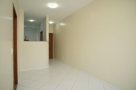 Sala de apartamento para alugar com 2 quartos, 63m² em Ponta Negra, Maricá