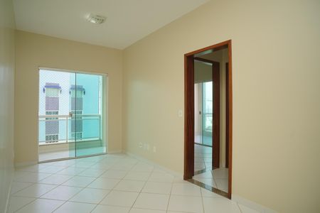 Sala de apartamento para alugar com 2 quartos, 63m² em Ponta Negra, Maricá