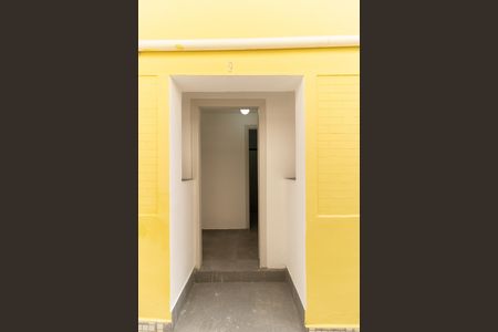 Casa para alugar com 45m², 1 quarto e sem vaga Casa para alugar com 45m², 1 quarto e sem vagaEntrada