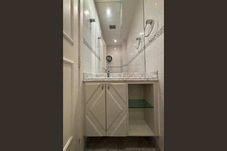 Apartamento para alugar com 95m², 2 quartos e 3 vagasLavabo