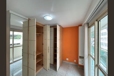 Apartamento para alugar com 95m², 2 quartos e 3 vagasQuarto