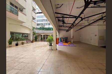 Apartamento para alugar com 95m², 2 quartos e 3 vagasÁrea comum - playground