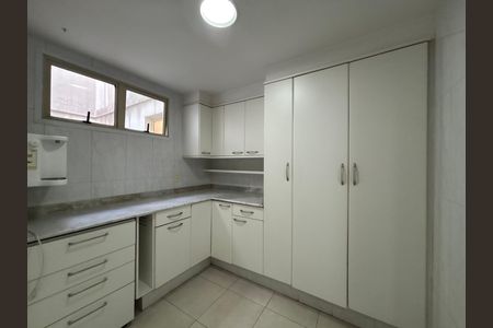 Apartamento para alugar com 95m², 2 quartos e 3 vagasCozinha/Área de serviço