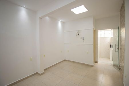 Quarto 1 de casa para alugar com 1 quarto, 45m² em Mutua, São Gonçalo