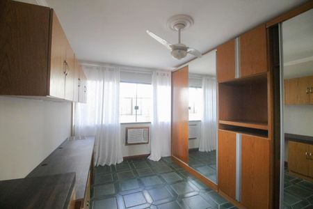 Apartamento para alugar com 400m², 3 quartos e 3 vagas Apartamento para alugar com 400m², 3 quartos e 3 vagasSuíte 3