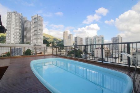 Apartamento para alugar com 400m², 3 quartos e 3 vagas Apartamento para alugar com 400m², 3 quartos e 3 vagasPiscina Privativa