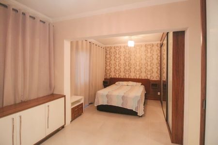 Apartamento para alugar com 400m², 3 quartos e 3 vagas Apartamento para alugar com 400m², 3 quartos e 3 vagasSuíte 2