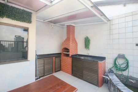 Apartamento para alugar com 400m², 3 quartos e 3 vagas Apartamento para alugar com 400m², 3 quartos e 3 vagasChurrasqueira