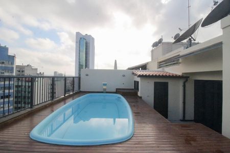 Apartamento para alugar com 400m², 3 quartos e 3 vagas Apartamento para alugar com 400m², 3 quartos e 3 vagasPiscina Privativa