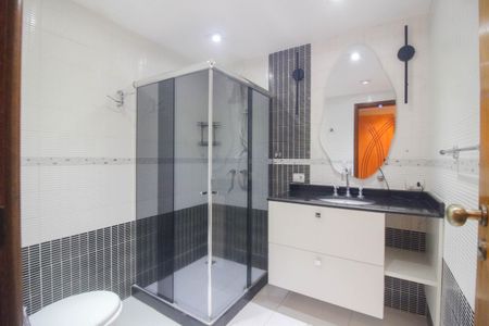 Apartamento para alugar com 400m², 3 quartos e 3 vagas Apartamento para alugar com 400m², 3 quartos e 3 vagasBanheiro da Suíte 2