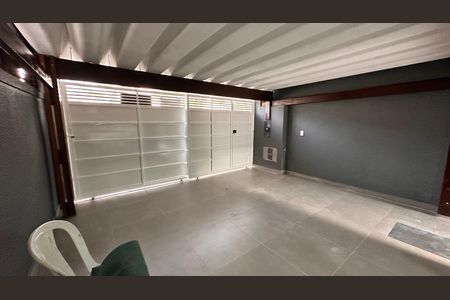 Casa à venda com 125m², 3 quartos e 2 vagas