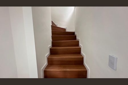 Casa à venda com 125m², 3 quartos e 2 vagas