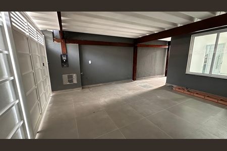 Casa à venda com 125m², 3 quartos e 2 vagas