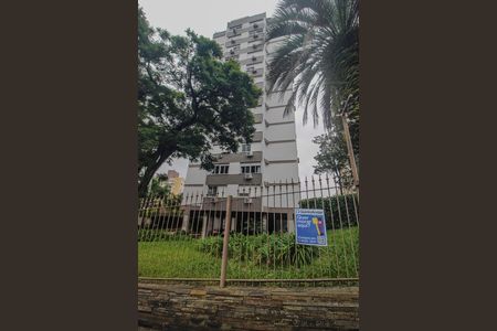 Apartamento à venda com 103m², 3 quartos e 1 vaga Apartamento à venda com 103m², 3 quartos e 1 vagaFachada