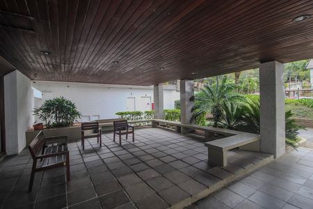 Apartamento à venda com 103m², 3 quartos e 1 vaga